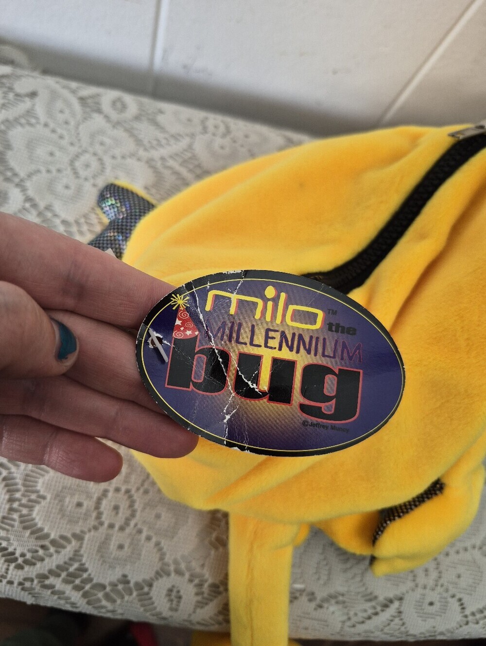 Milo The Millennium Bug - Picture 7 of 9